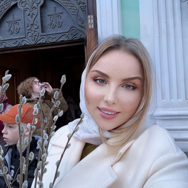 ВХОД ГОСПОДЕНЬ В ИЕРУСАЛИМ Сегодня пришла встретить Господа в Спасо-Преображенский кафедральный собор [club232873116|ПРЕОБРАЖЕНИЕ] Вход…